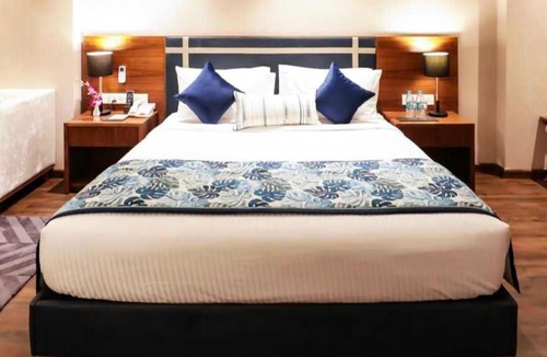 Sector 14 Hotel | Townhouse Sector 13 Gurgaon