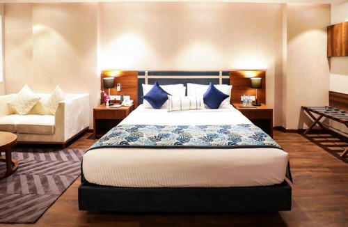 Sector 14 Hotel | Townhouse Sector 13 Gurgaon