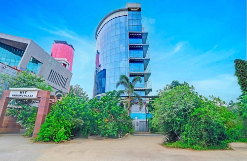 Nagpur House | Townhouse Sitabuldi Railway Station