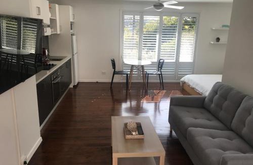 Sydney Central Business District Bed & Breakfast | Tranquil & luxurious retreat in Grays Point