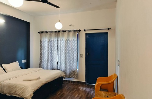 Bhagsu Nag Hotel | Tree House Bhagsu