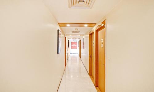 South West Hotel | Treebo Galaxy Rooms