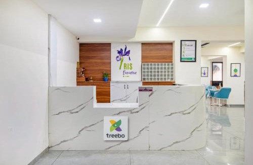Hinjawadi Hotel | Treebo Iris Executive, Hinjewadi