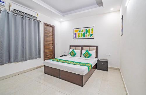 Noida Hotel | Treebo Modern Stays