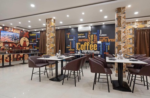 Bhubaneshwar Hotel | Treebo Sri Krishna Palace