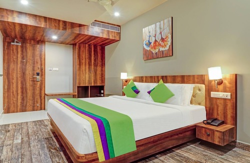 Vijayawada Hotel | Treebo Trend Dev'S Inn