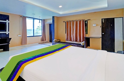 Mahabaleshwar Hotel | Treebo Vhyomaan Resort