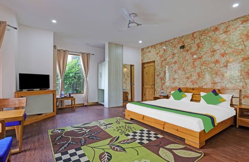Bhimtal Hotel | Treebo Vista Lago With Lake View