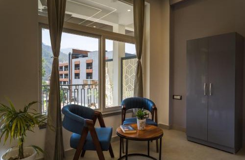 Jogiyana Hotel | Tripli Hotels Lavanya Hills