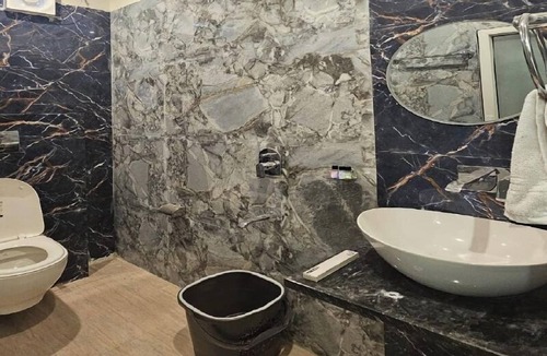 Varanasi Hotel | Triveni International