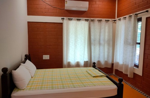 Gudiyatham Hotel | TRK Farms Vinmeen Retreat