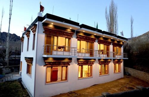 Leh House | Tsanavilla guest house