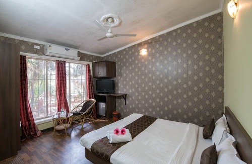 Bhilar Hotel | Umbrella Inn