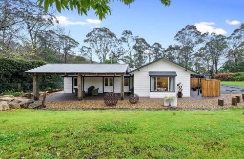 Bilpin House | Unique and secluded Poppy Cottage