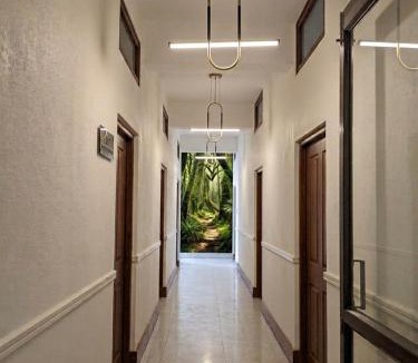Auli Hotel | Urban Casa