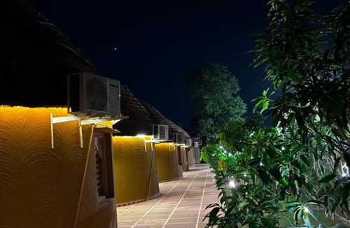 Gurugram Resort | Urban Dhani