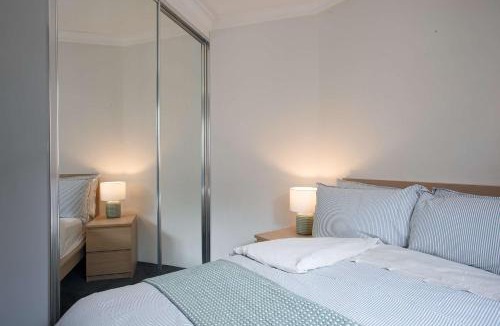 Kings Cross Apartment | Urban Oasis 2BR with Huge Deck & Secure Parking