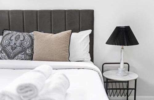 Homebush Apartment | Urban Oasis in Heart of Homebush