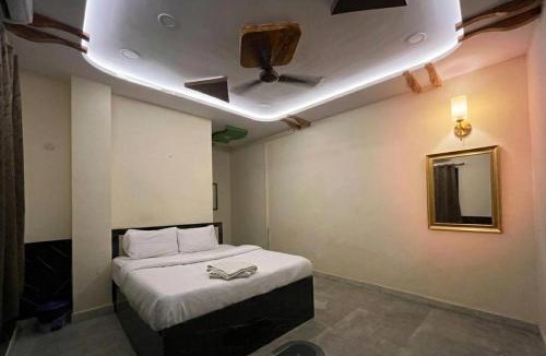 Nagpur Cabin | Urban stay