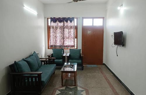 Green Park Apartment | urban stay kompally entire 3bhk flat
