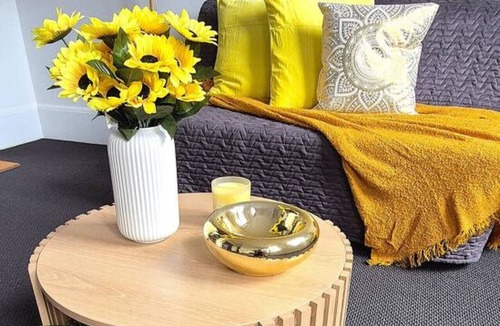 Chippendale Apartment | Urban sun in Broadway Sydney