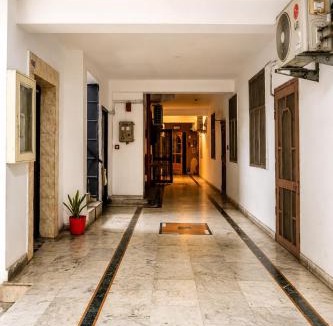 Mohangarh Apartment | UrbanNest Stays Boutique Studio KD Singh Metro