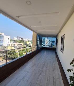 Hanmakonda Hotel | V Grand