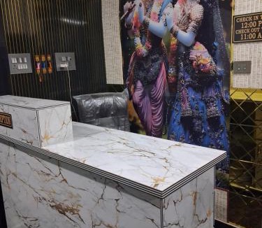 Mathura House | Vanshika Homestay