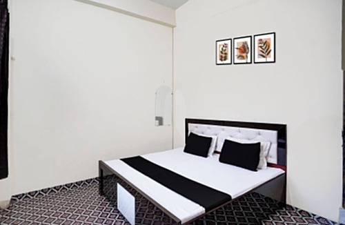 Pukhrayan Hotel | Vasundhara Garden