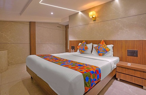 Bandra West Hotel | Via Woodlands