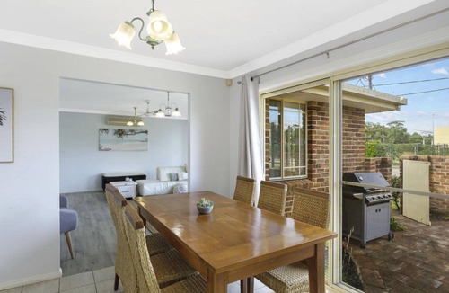 Umina Beach Villa | VIETTA RENE UMINA BEACH