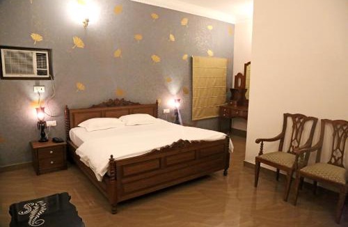 Varanasi House | Vijaigarh Kothi - Heritage boutique