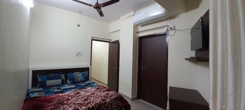 Ujjain Apartment | Vinayak home stay