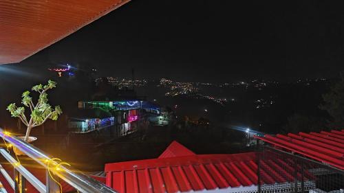 Shimla Apartment | Vintage Woods Inn