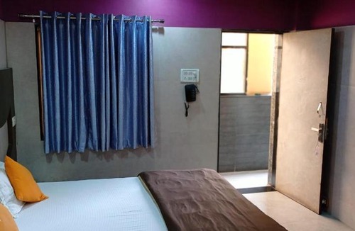 Daulatabad Hotel | Vishwa hotel and lodging