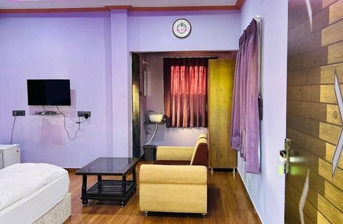 Rajpipla Hotel | Vrundavan Village Resort and Home Stay