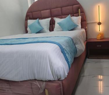 Warangal House | Waah home stay luxury rooms
