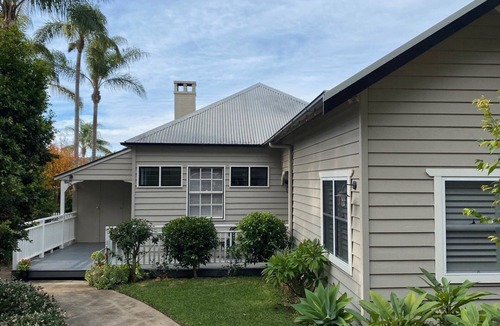 Pretty Beach Central Coast House | Wagstaffe Cottage by HolidayCo.