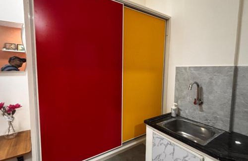 Hyderabad Apartment | Warm & Cozy Studio Stay