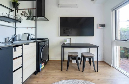 Chatswood West House | Warrina Nook A Cosy Bushland Escape for Two