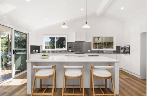 Church Point House | Water View 4Bedroom Peaceful Riverside Retreat