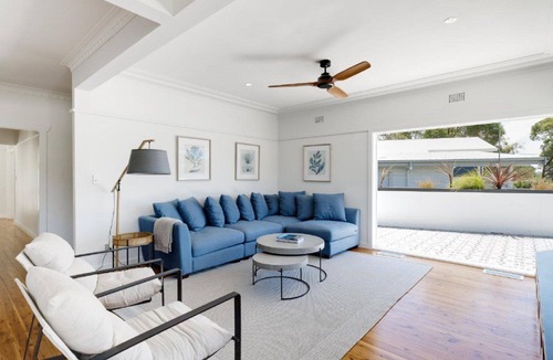 Pretty Beach Central Coast House | Water Views Wagstaffe