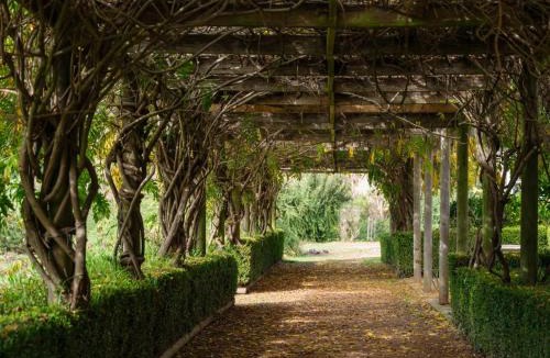 Glenquarry House | Wayside Zenhill Retreat Bowral Event & Farm