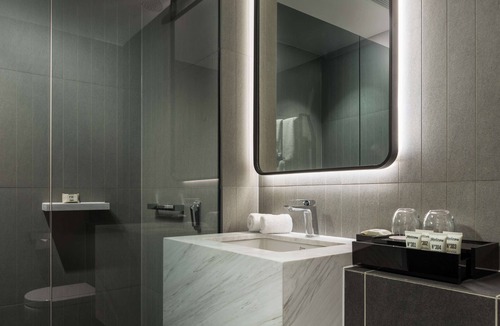 Sydney Central Business District Hotel | West Hotel Sydney, Curio Collection by Hilton
