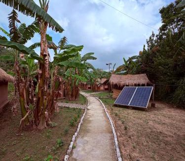 Smanora Range Resort | White Clover Hut Colony