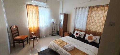 Viman Nagar Villa | White Stone Villa