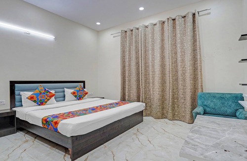Noida Hotel | Winsome Residency