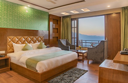 Shimla Hotel | Xenious Micro Vista Elite - Chail