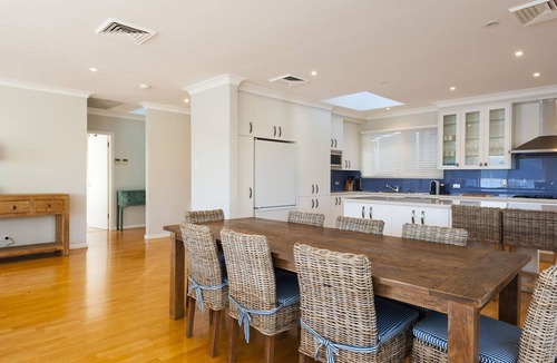 Palm Beach House | YACHTSMAN'S PARADISE by Palm Beach Holiday Rentals