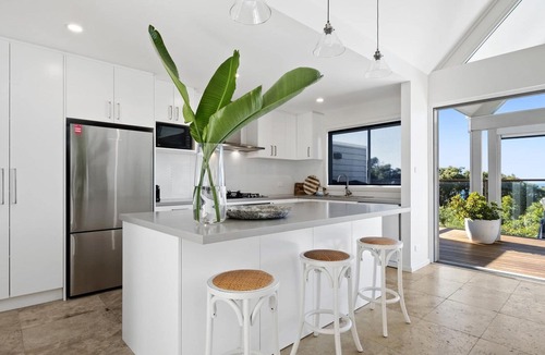 Macmasters Beach House | Yarram - Macmasters Beach